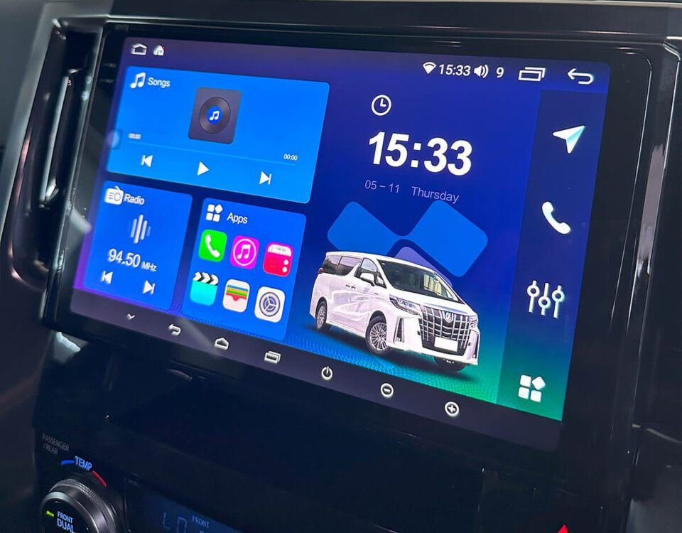 Audio system upgrade with Apple CarPlay & Android Auto
